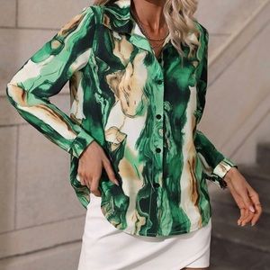 Shein Graphic Print Button Front Shirt Size L 8/10